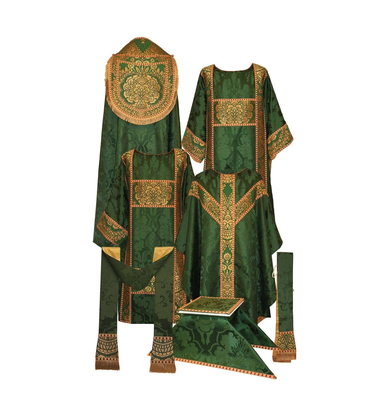 Gothic Style High Mass Set in Green 'Bellini' with Green/Gold 'Memlinc'  Orphreys – Watts & Co.