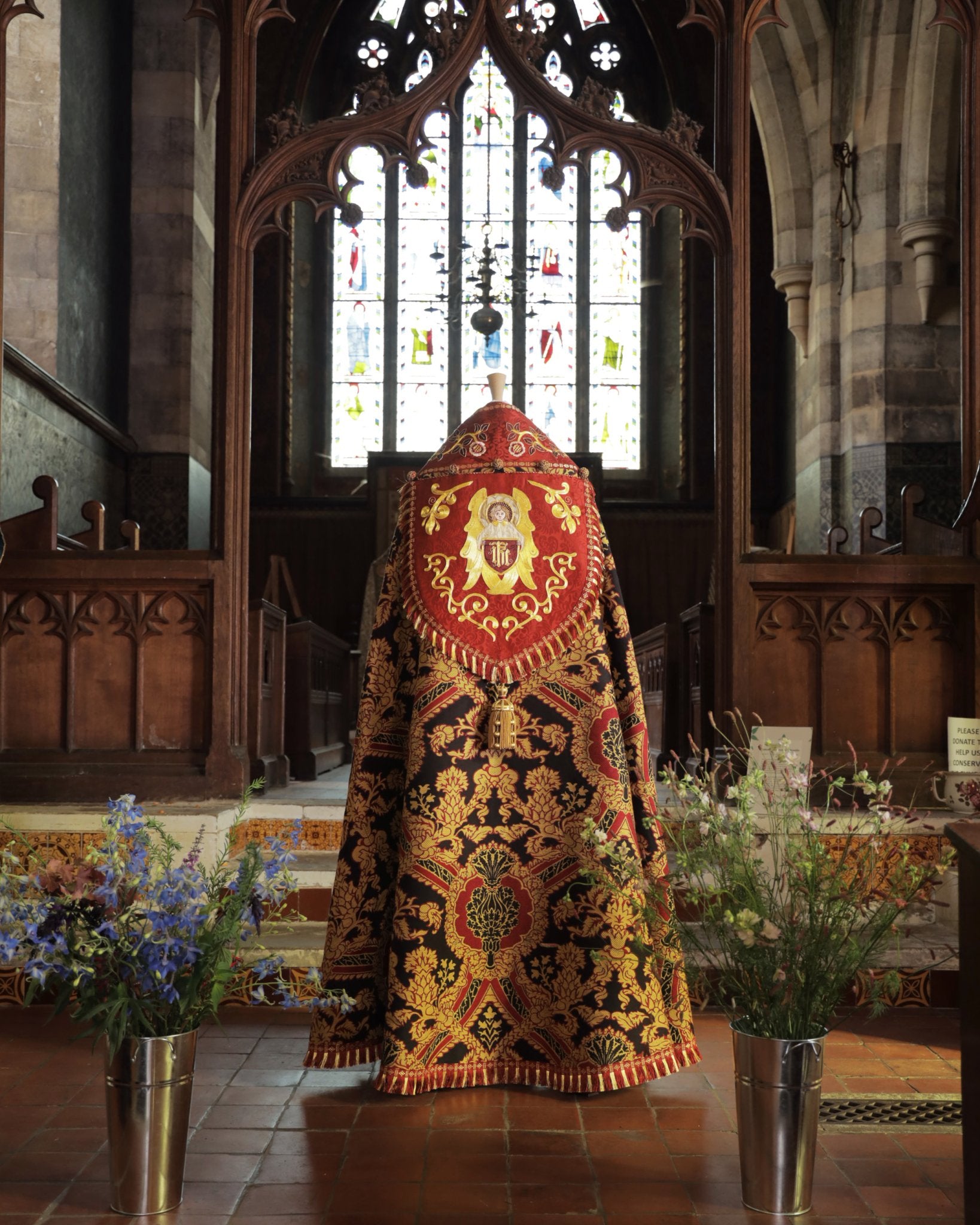 Minster Cope in 'Pine' with Sarum Red 'Holbein' orphreys and Hand - Embroidered Hood & Orphreys - Watts & Co.